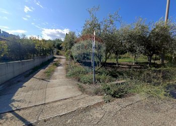 Giardino - Terreno edificabile Via Colle della fonte
 
75, Frisa - foto 3