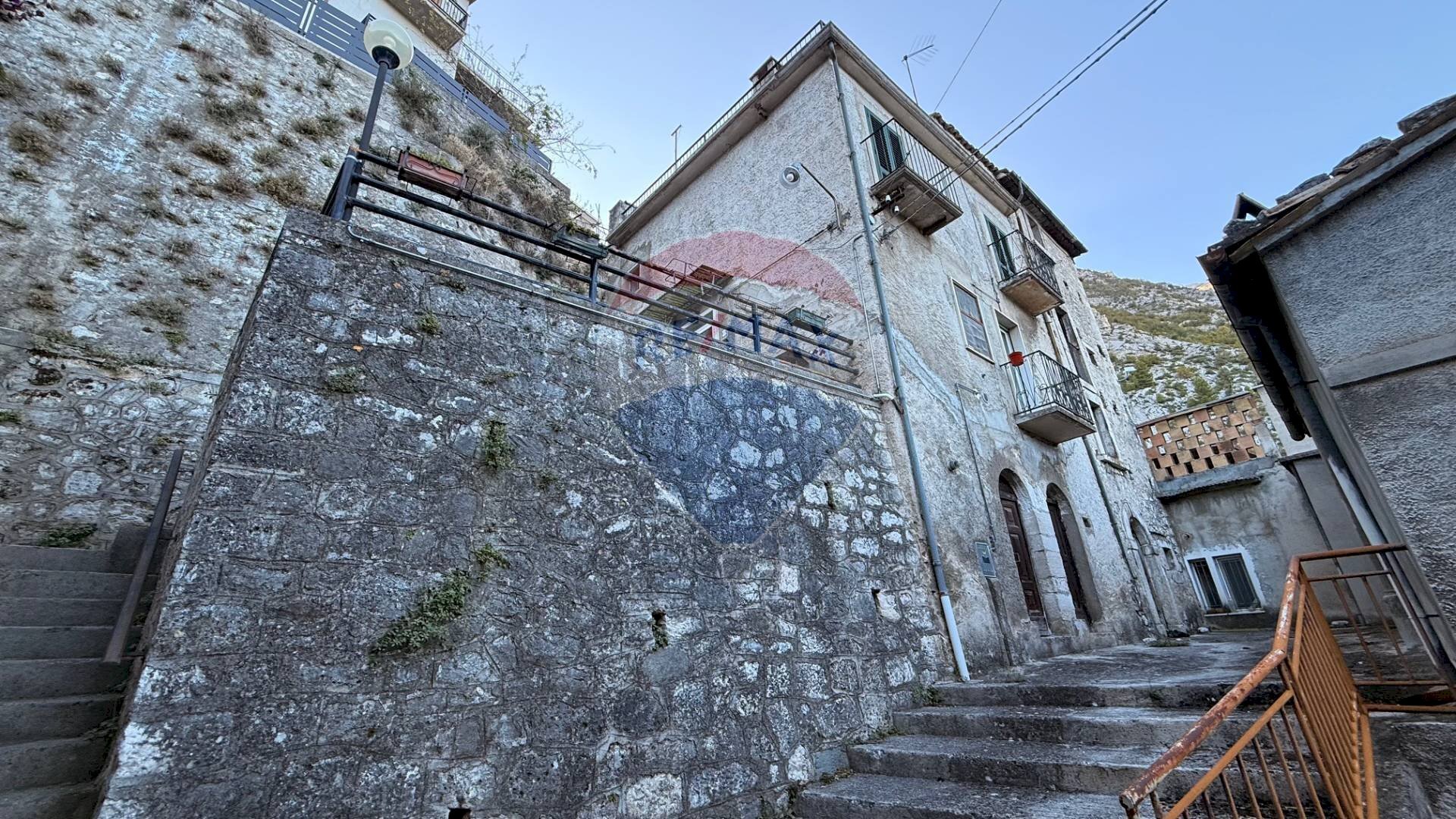 Edificio all\'aperto - Casa semi indipendente Via Napoli
 
snc, Fara San Martino - foto 3
