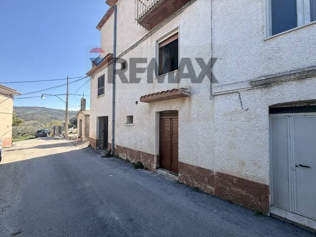 Casa all\'aperto - Semi-detached house Frazione Gallo
34, Civitella Messer Raimondo - photo 2