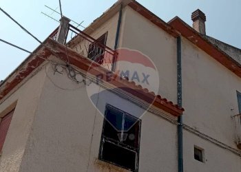 Edificio all\'aperto - Casa semi indipendente Frazione Gallo
 
34, Civitella Messer Raimondo - foto 1