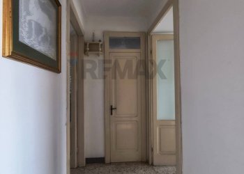 Hall / corridoio - Casa semi indipendente Frazione Gallo
 
34, Civitella Messer Raimondo - foto 22