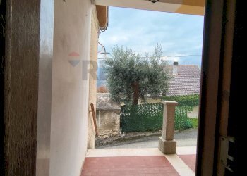 Balcone - Casa semi indipendente Frazione Gallo
 
34, Civitella Messer Raimondo - foto 32