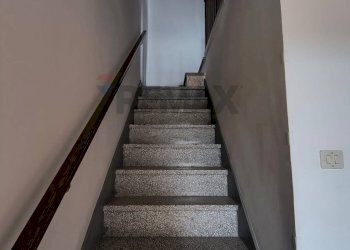 Scale - Casa semi indipendente Frazione Gallo
 
34, Civitella Messer Raimondo - foto 33