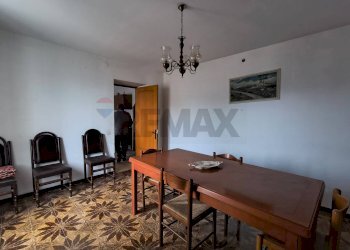Sala da pranzo - Casa semi indipendente Frazione Gallo
 
34, Civitella Messer Raimondo - foto 38