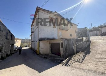 Edificio all\'aperto - Semi-detached house Frazione Gallo
 
34, Civitella Messer Raimondo - photo 3