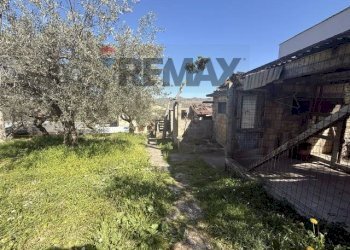 Edificio all\'aperto - Semi-detached house Frazione Gallo
 
34, Civitella Messer Raimondo - photo 6