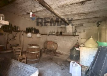 Dispensa di stoccaggio - Semi-detached house Frazione Gallo
 
34, Civitella Messer Raimondo - photo 58