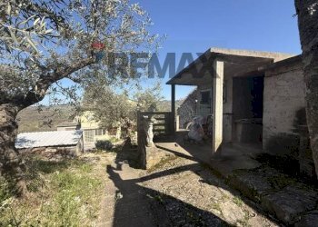 Casa all\'aperto - Semi-detached house Frazione Gallo
 
34, Civitella Messer Raimondo - photo 65