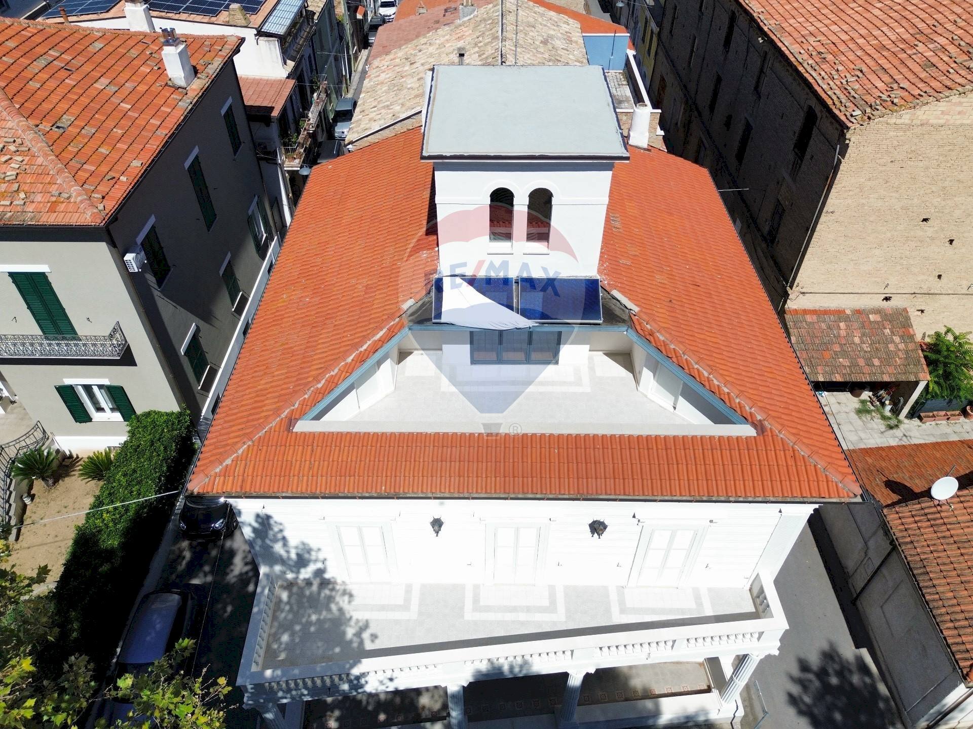 Edificio all\'aperto - Villa Via della Croce
 
21, Casalbordino - foto 3