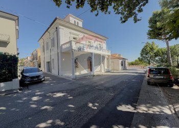 Casa all\'aperto - Villa Via della Croce
 
21, Casalbordino - foto 2