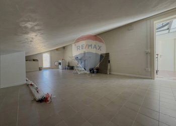 Stanza vuota - Villa Via della Croce
 
21, Casalbordino - foto 119