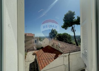 Balcone - Villa Via della Croce
 
21, Casalbordino - foto 127
