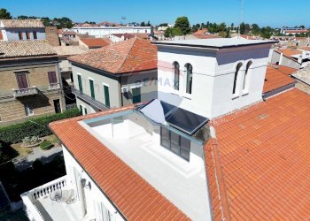 Edificio all\'aperto - Villa Via della Croce
 
21, Casalbordino - foto 140