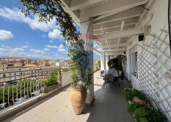 Terrazza - Appartamento Via Abruzzi
 
6, Lanciano - foto 1