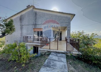 Casa all\'aperto - Casa indipendente Contrada Camicie
 
1, Lanciano - foto 6