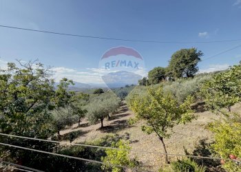 Vista delle montagne - Casa indipendente Contrada Camicie
 
1, Lanciano - foto 32