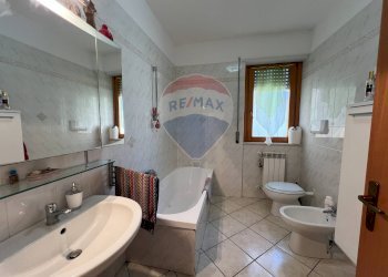 Bagno - Apartment Vittorio Bachelet
 
22, Fossacesia - photo 15