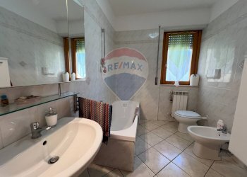 Bagno - Apartment Vittorio Bachelet
 
22, Fossacesia - photo 16