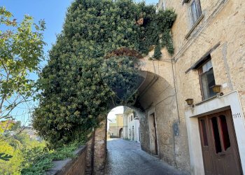 Edificio all\'aperto - Appartamento Vico 3 Ricci
 
19, Lanciano - foto 9