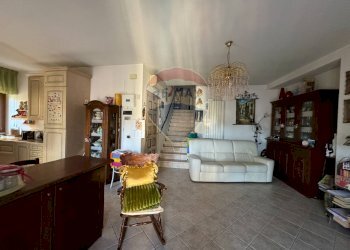 Soggiorno - Appartamento Vico 3 Ricci
 
19, Lanciano - foto 15