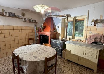 Sala da pranzo - Casa semi indipendente Via Capuani
 
94, Guardiagrele - foto 6