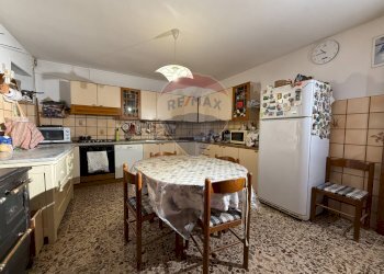 Cucina - Casa semi indipendente Via Capuani
 
94, Guardiagrele - foto 9