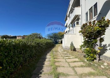 Giardino - Appartamento Via Gesi
 
9, Santa Maria Imbaro - foto 35