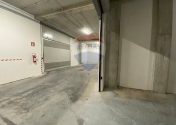 Parcheggio - Box Via del Mare
 
65, Lanciano - foto 8