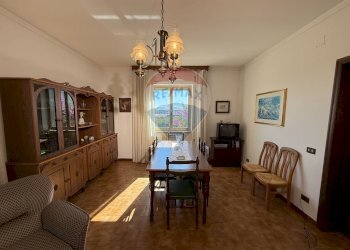 Sala da pranzo - Casa indipendente Villa Selciaroli
 
74, Crecchio - foto 14