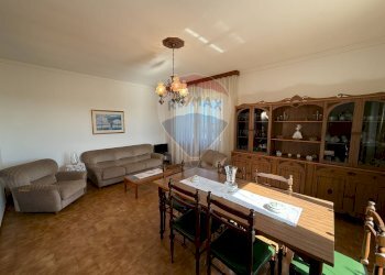 Sala da pranzo - Casa indipendente Villa Selciaroli
 
74, Crecchio - foto 13