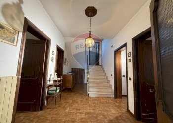 Hall / corridoio - Casa indipendente Villa Selciaroli
 
74, Crecchio - foto 20