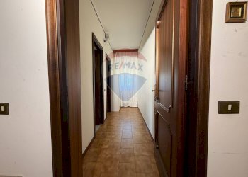 Hall / corridoio - Casa indipendente Villa Selciaroli
 
74, Crecchio - foto 27