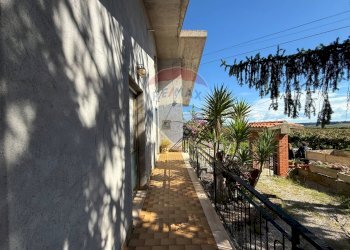 Balcone - Casa indipendente Villa Selciaroli
 
74, Crecchio - foto 34