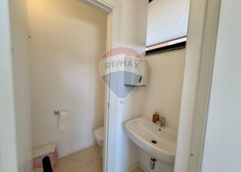 Bagno - Locale Commerciale Piazza Eraldo Miscia
 
13, Lanciano - foto 20