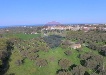 Vista delle montagne - Terreno edificabile contrada Felluca, Rocca San Giovanni - foto 1