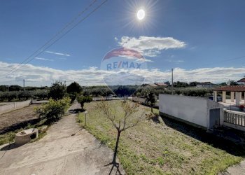 Giardino - Casa semi indipendente Strada Provinciale per Rocca San Giovanni
 
81, Fossacesia - foto 16
