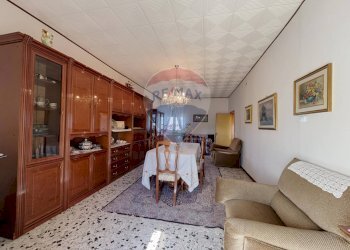 Sala da pranzo - Casa semi indipendente Strada Provinciale per Rocca San Giovanni
 
81, Fossacesia - foto 26