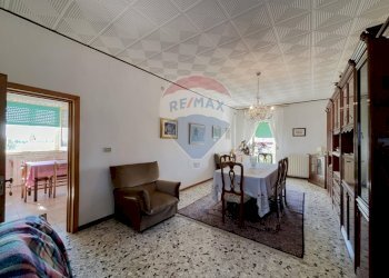 Sala da pranzo - Casa semi indipendente Strada Provinciale per Rocca San Giovanni
 
81, Fossacesia - foto 28