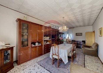 Sala da pranzo - Casa semi indipendente Strada Provinciale per Rocca San Giovanni
 
81, Fossacesia - foto 29