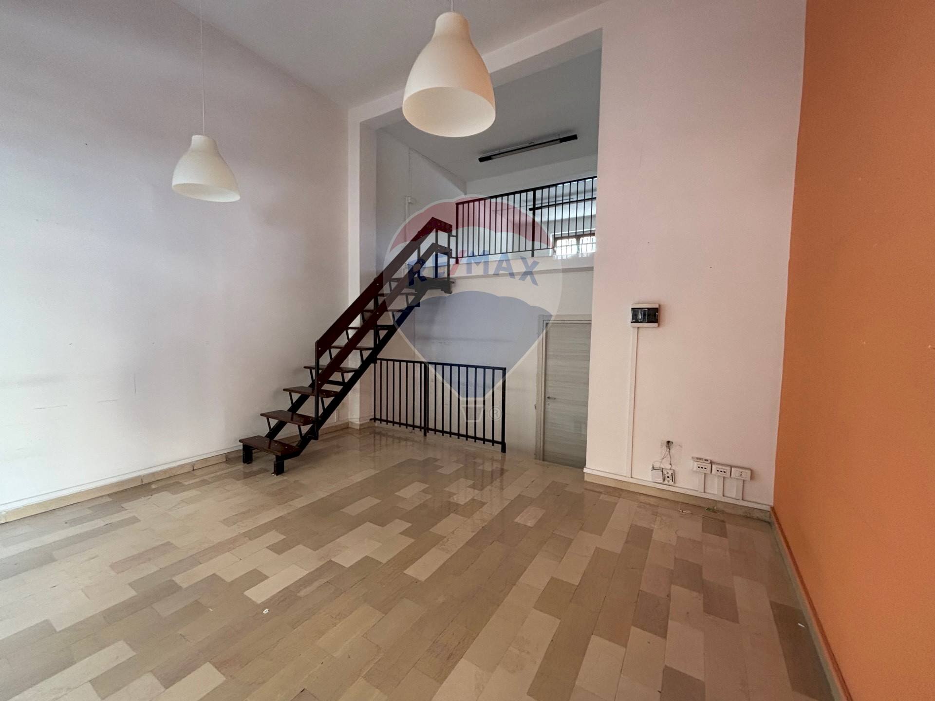 Scale - Locale Commerciale Via Mario Bianco
 
6, Lanciano - foto 3