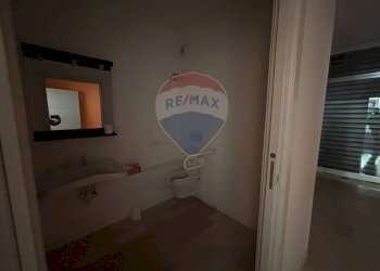 Bagno - Locale Commerciale Via Mario Bianco
 
6, Lanciano - foto 14