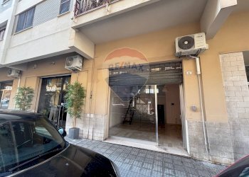 Edificio all\'aperto - Locale Commerciale Via Mario Bianco
 
6, Lanciano - foto 19