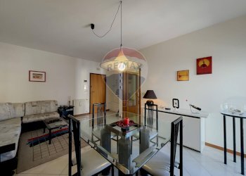 Sala da pranzo - Appartamento Via Martiri VI Ottobre
 
81/A, Lanciano - foto 8