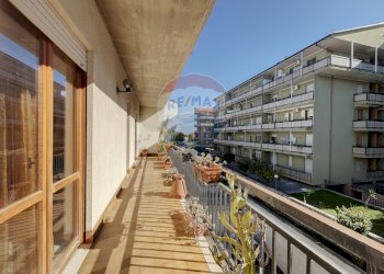 Balcone - Appartamento Via Martiri VI Ottobre
 
81/A, Lanciano - foto 19