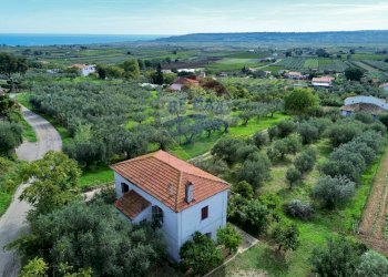 Casa all\'aperto - Casa indipendente Via Casone
 
48, Fossacesia - foto 60