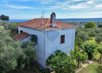 Casa all\'aperto - Casa indipendente Via Casone
 
48, Fossacesia - foto 72