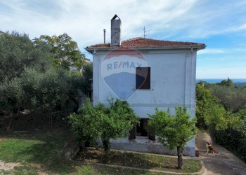 Casa all\'aperto - Casa indipendente Via Casone
 
48, Fossacesia - foto 74