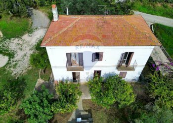 Casa all\'aperto - Casa indipendente Via Casone
 
48, Fossacesia - foto 75