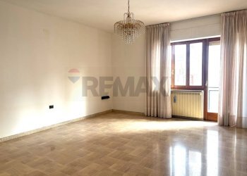 Stanza vuota - Quadrilocale Viale Marconi
 
19, Lanciano - foto 1