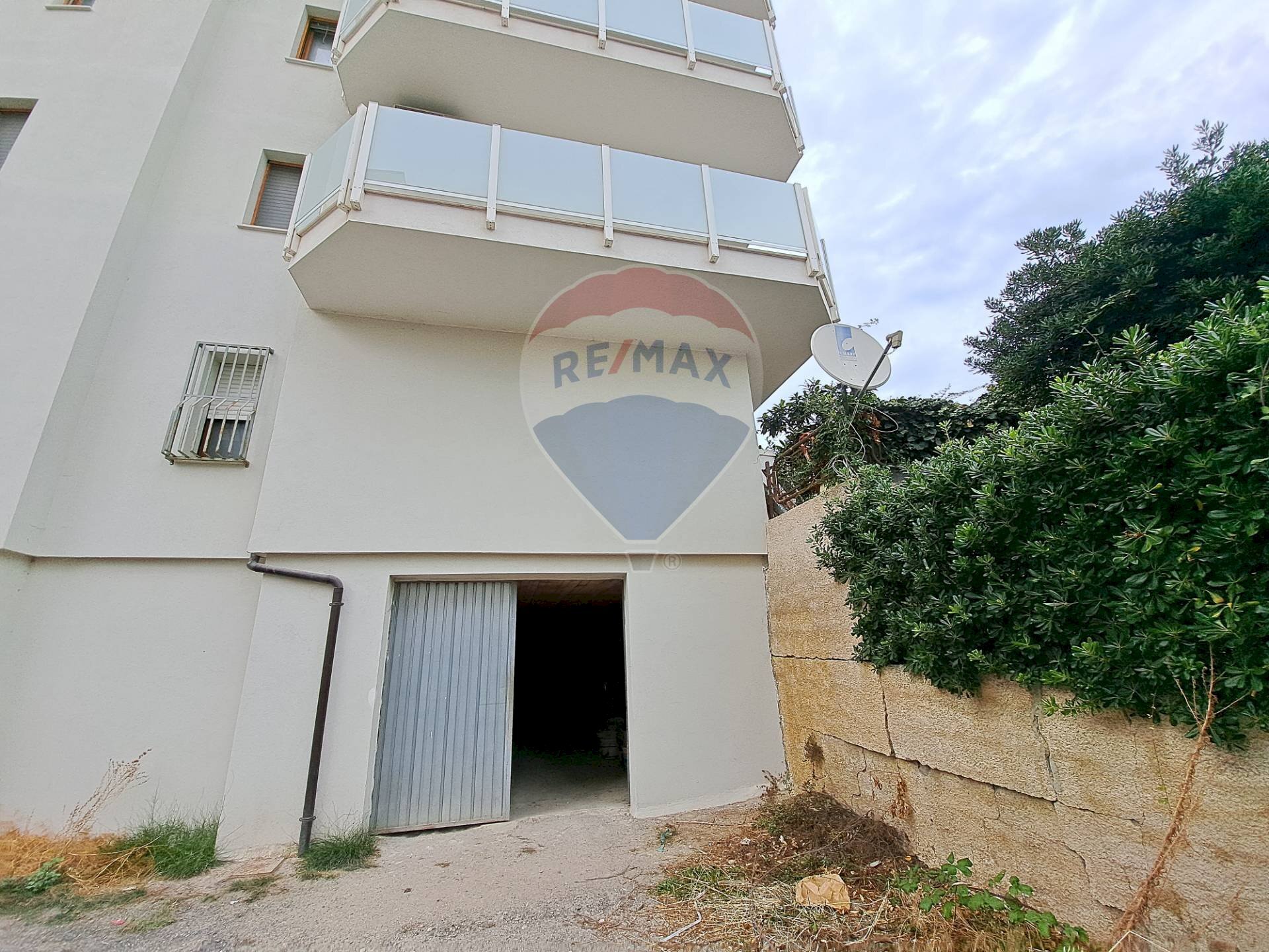 Edificio all\'aperto - Magazzino Martiri Della Violenza
 
14, Vasto - foto 3